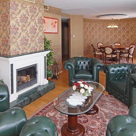 President Hotel Bratislava Esterno foto