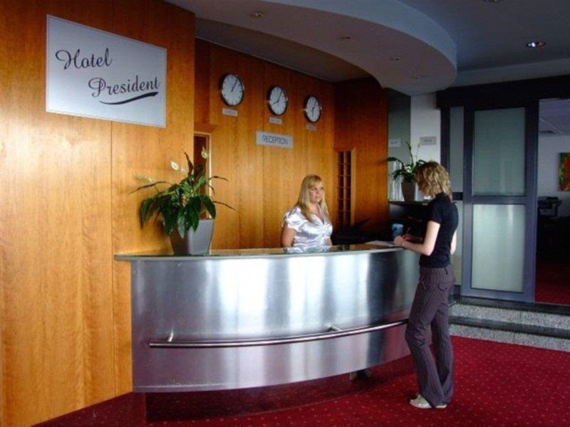 President Hotel Bratislava Esterno foto